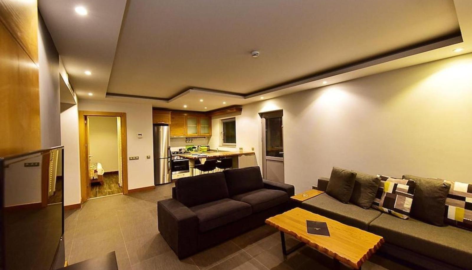 Palm Beach Cleopatra House, Beautiful Private Apartment Just 300 Meters To Cleopatra Beach 14 With Umbrellas, Bikes And Many Extras Included! 阿拉尼亚 外观 照片